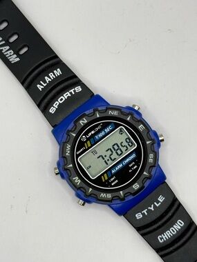 Lifelong Sports Style Digital Watch Alarm Chrono 1/100 Sec. Blue & Black